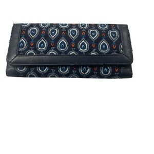 Vera Bradley Stylish Retired Blue Wallet Patterned Marrakesh Motifs design